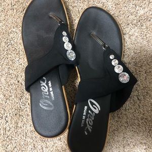 Onex black wedge sandals